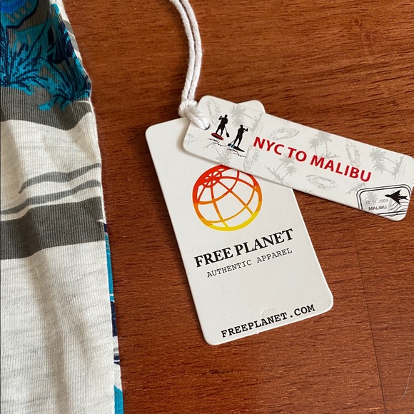 MEN’S FREE PLANET SHIRT - Picture 2 of 7